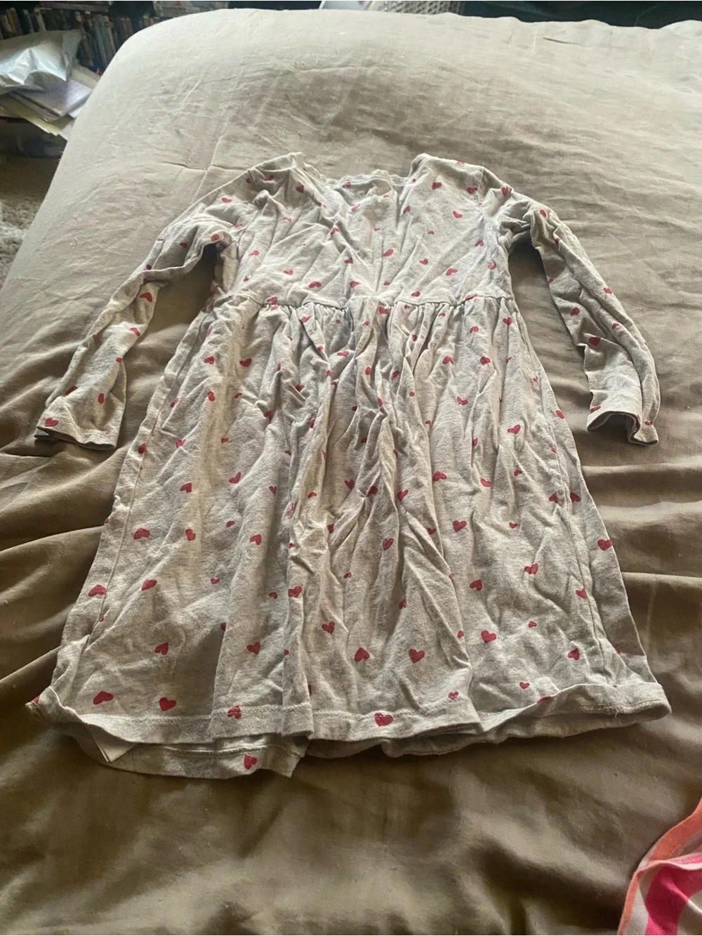 Old Navy Cream Long-Sleeve Dress with‎ Pink Heart Print